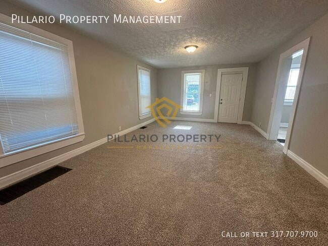 Building Photo - 2943 Highland Pl