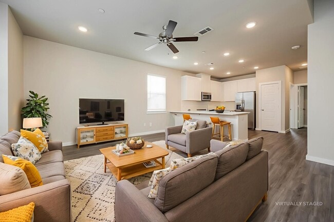 Building Photo - 18435 Idyllic Aly