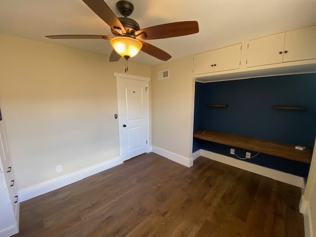 Building Photo - Beautiful Toro Park Home!