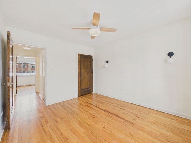 Building Photo - Gorgeous apartment near Cheesman Park!