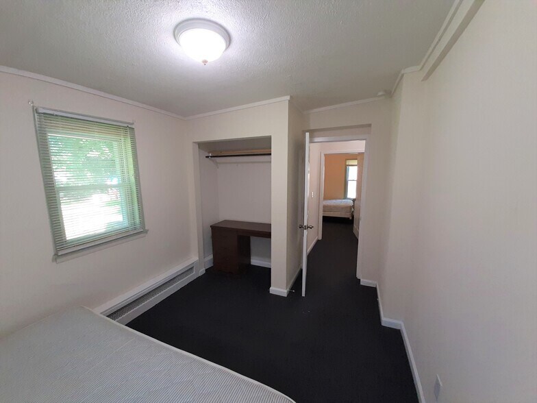 Building Photo - 416 Hudson St