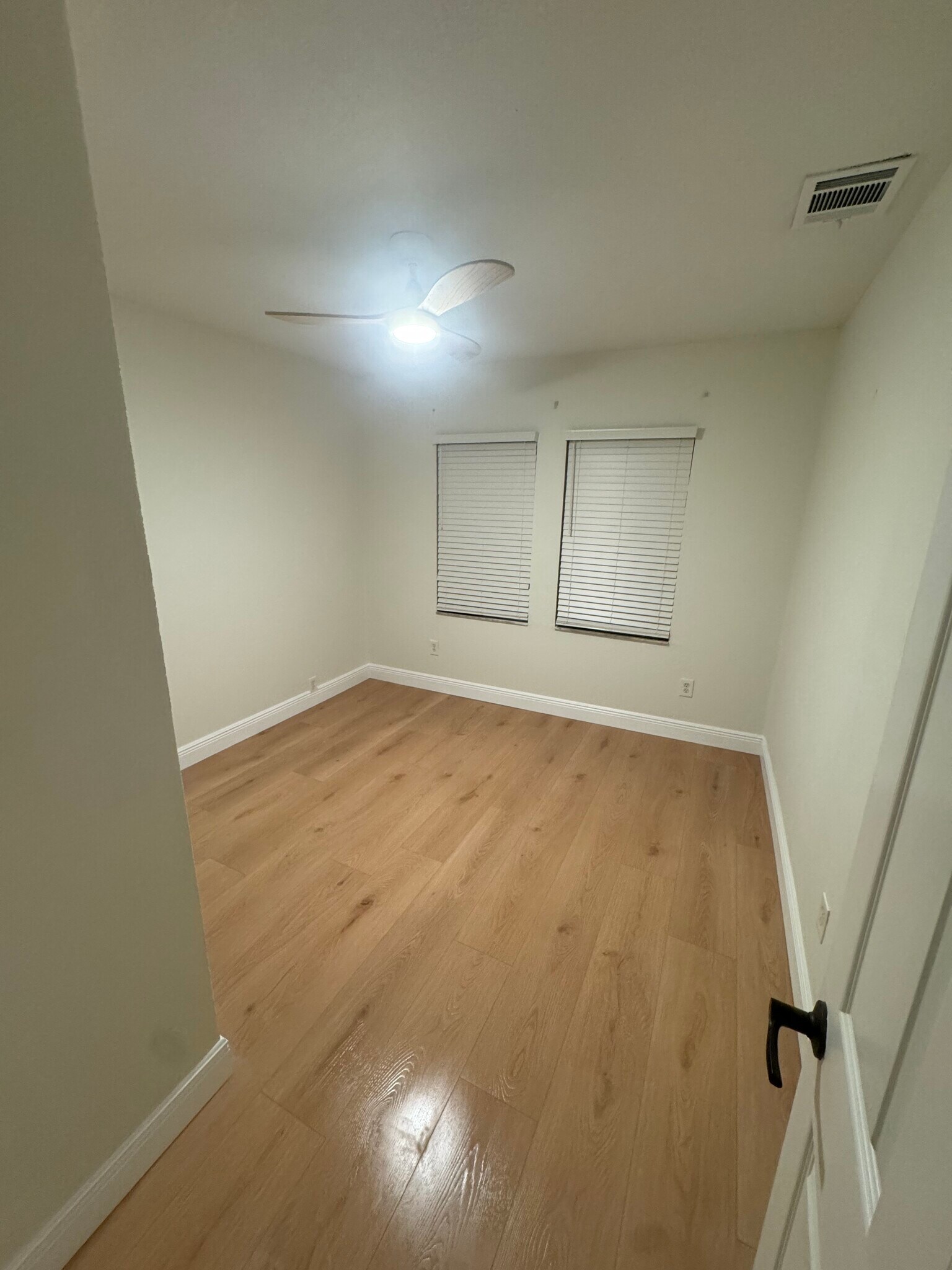 Building Photo - 19021 2nd St NE