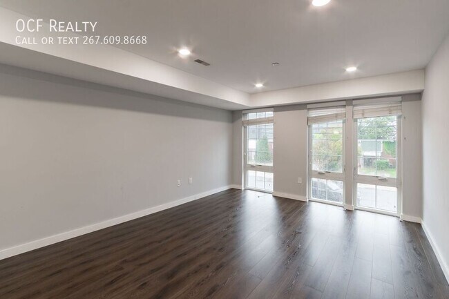 Building Photo - 751 N 20th St