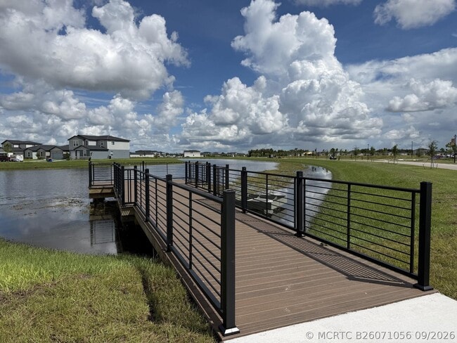 Building Photo - 13946 Blue Haven Dr
