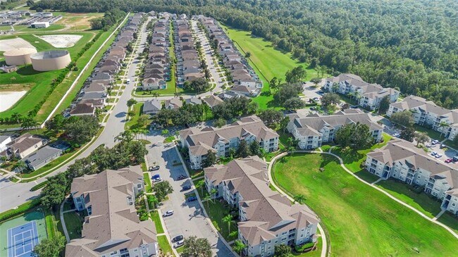 Building Photo - 2300 Butterfly Palm Way