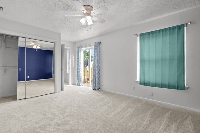Building Photo - House for Rent in Virginia Beach!