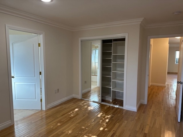 Building Photo - 3530 S Bentley Ave