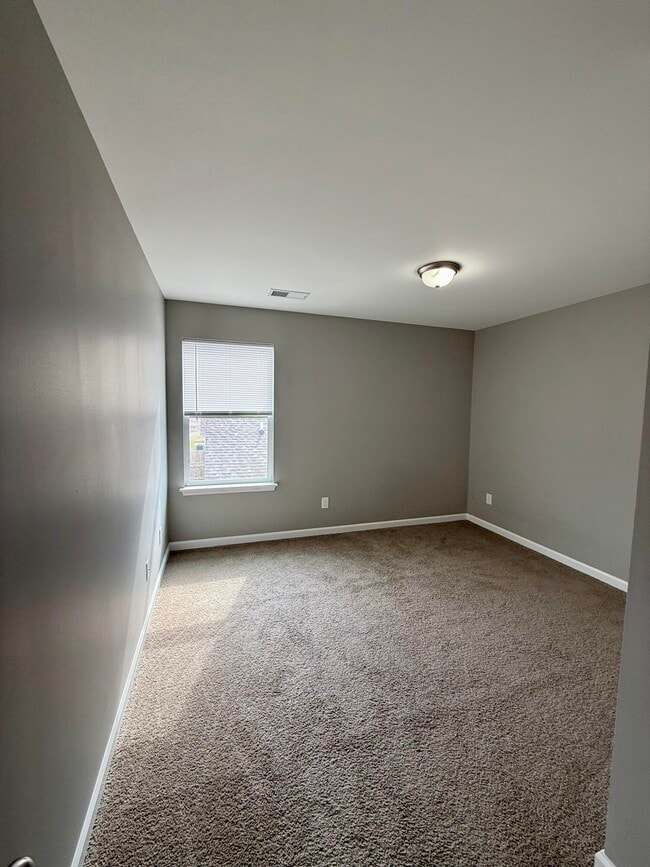 Building Photo - 2704 Hailey Rose Way