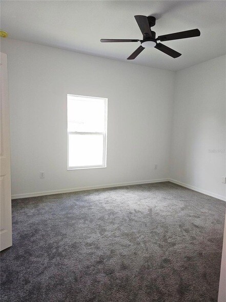 Building Photo - 39 Catalina Ct