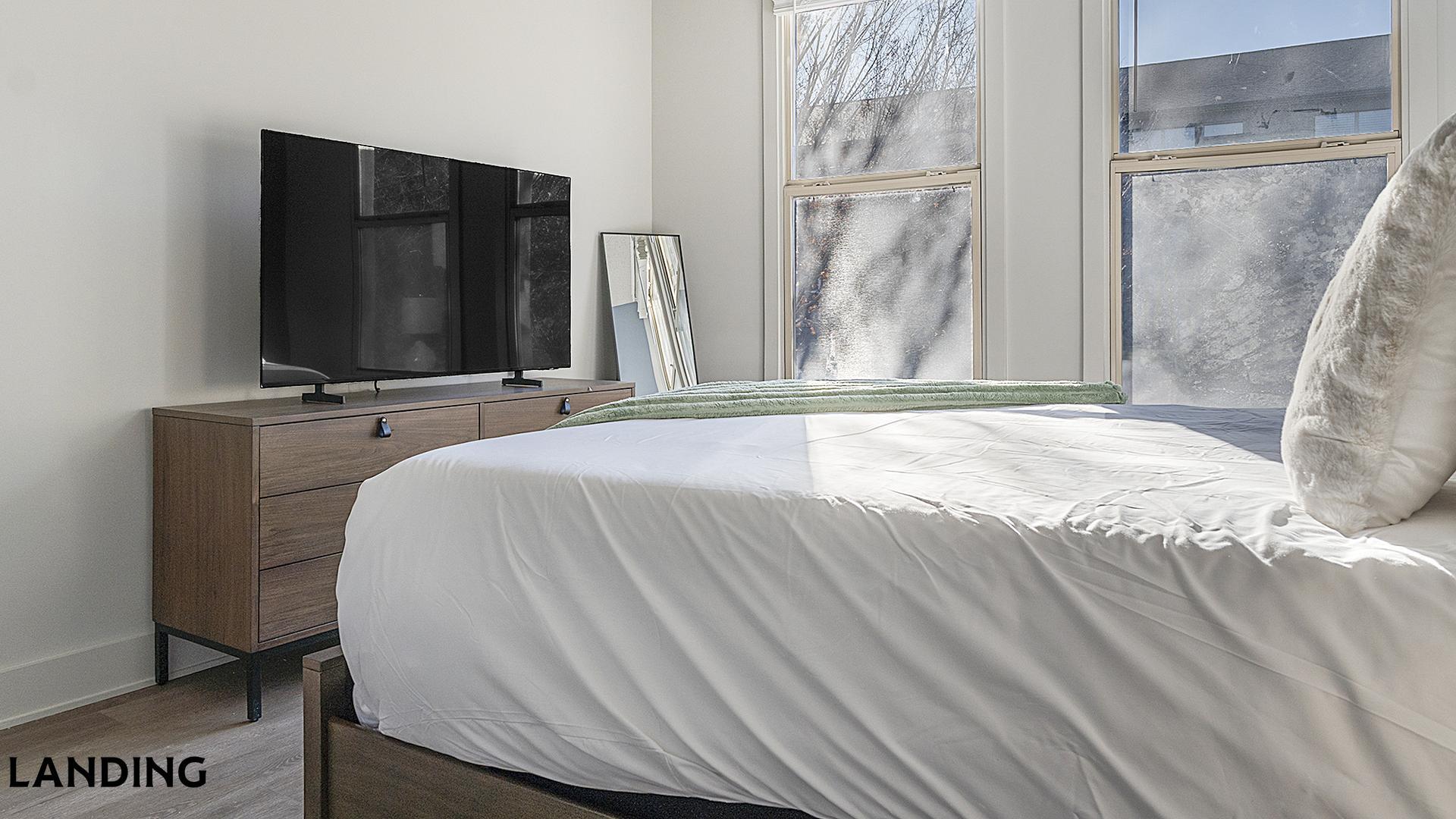 Building Photo - 49 Boulevard SE