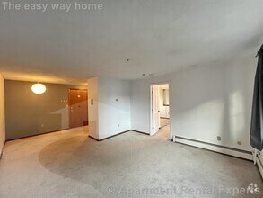 Building Photo - 25 Linden Ave