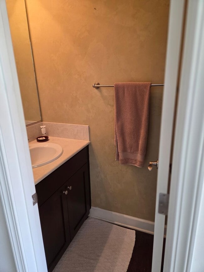 Building Photo - Beautiful home for rent in Atascadero