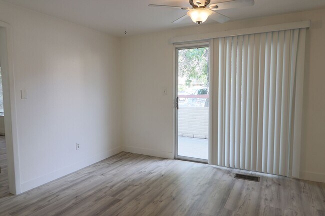 Building Photo - 3 Condor Cir