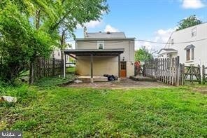 Building Photo - 909 Old Lancaster Rd