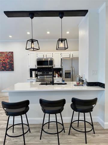 Building Photo - 7151 Gaston Ave