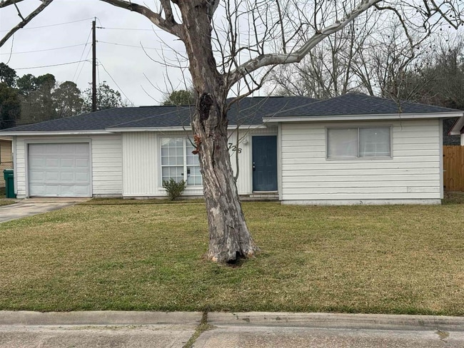 Building Photo - 3726 Bowling Ln