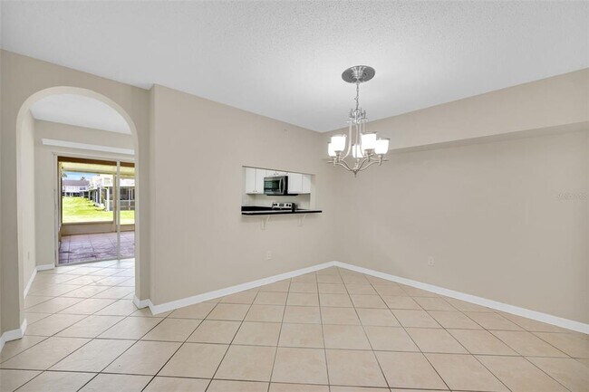 Building Photo - 632 Kensington Lake Cir