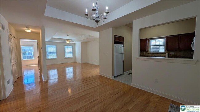 Building Photo - 1783 Chateau Pl