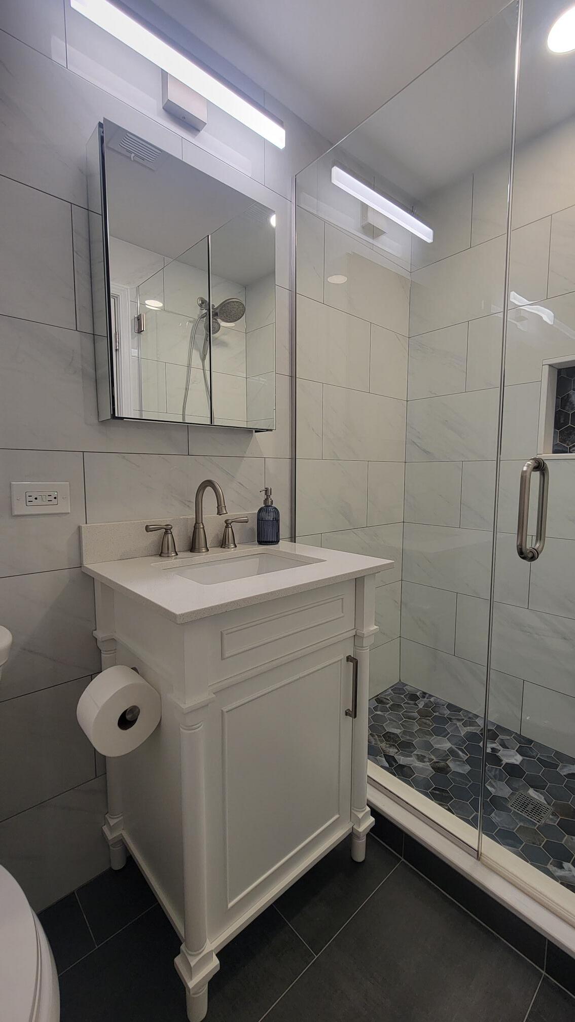 Building Photo - 701 N Milwaukee Ave