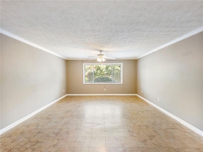 Building Photo - 115 Biscayne Dr NW