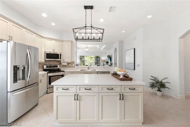 Building Photo - 20112 Saraceno Dr