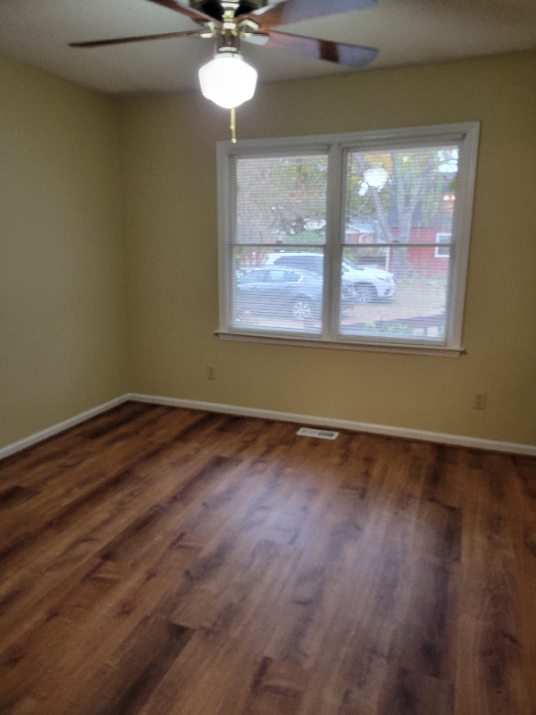 Building Photo - 2726 Riverside Rd