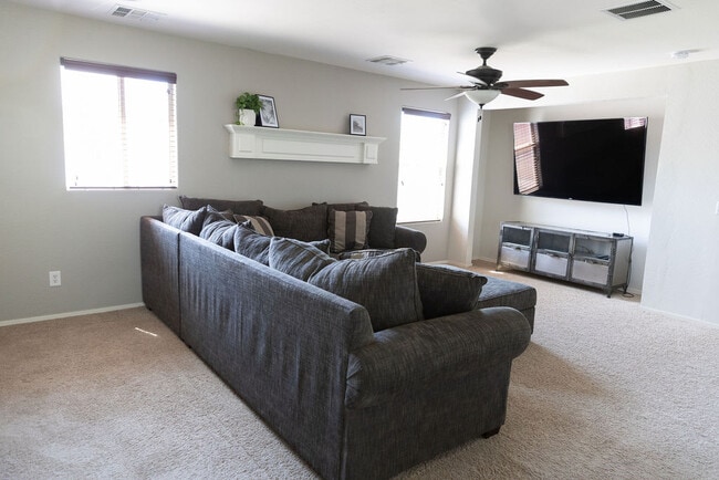 Building Photo - 3279 E Milky Way