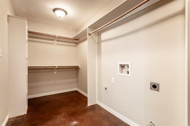 Building Photo - 206 Pr 4573
