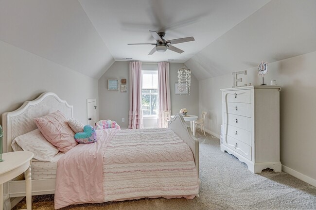 Building Photo - 7542 Delancey Dr