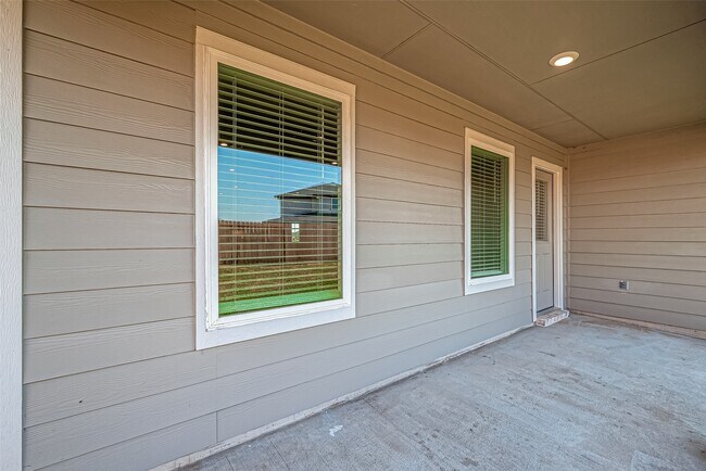 Building Photo - 6108 Atwood Ridge Ln