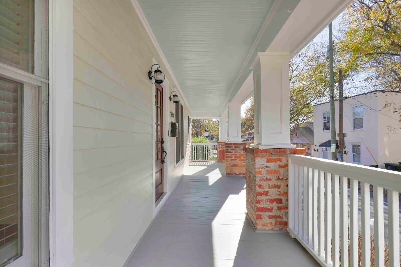 Building Photo - 515 S Saunders St