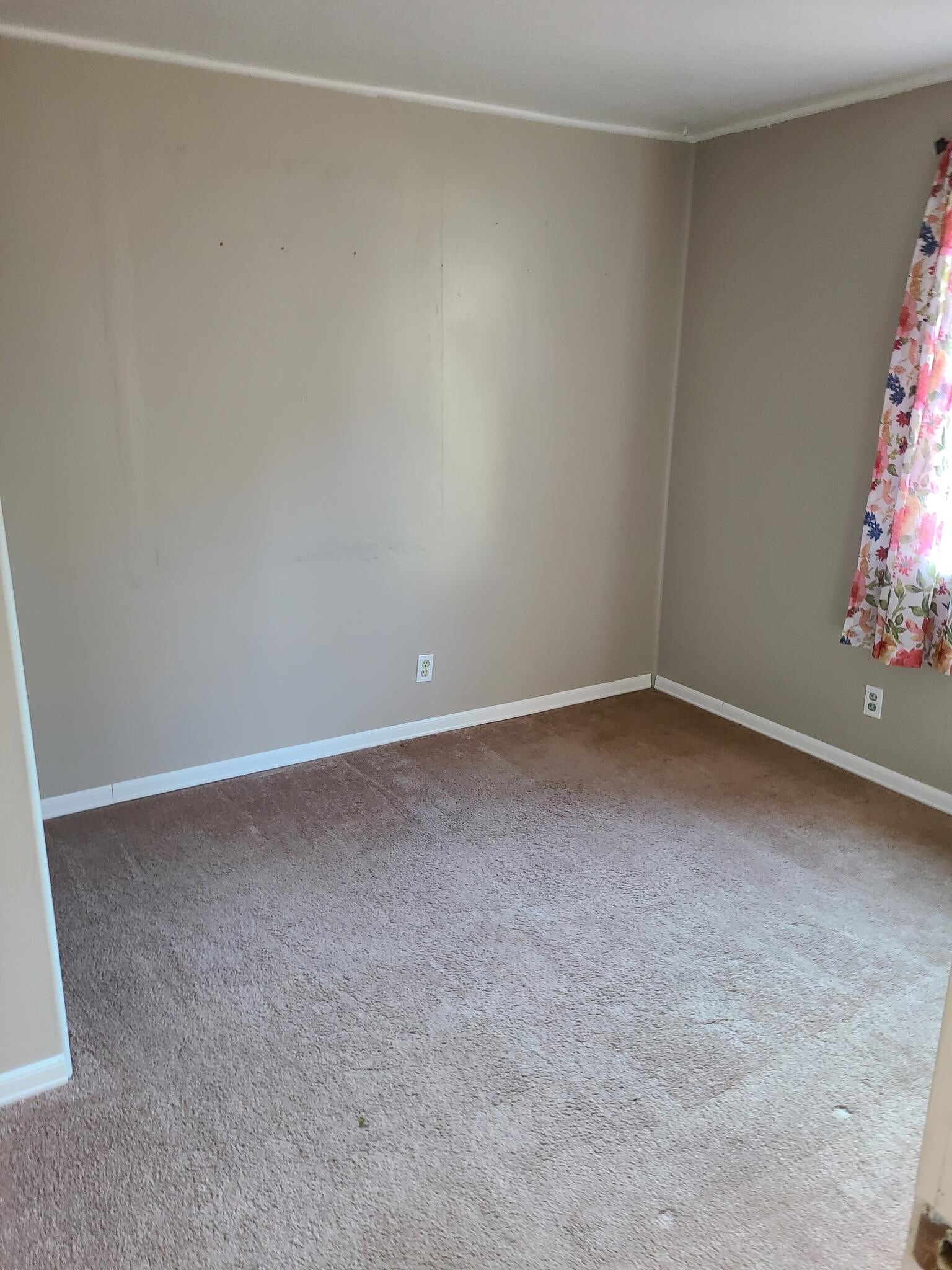 Bedroom 2 - 16427 Front Ave