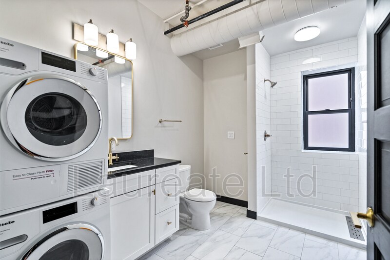 Building Photo - 1490 Lafayette St