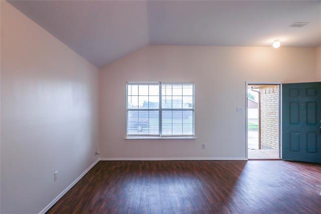 Building Photo - 900 Plumeria Dr
