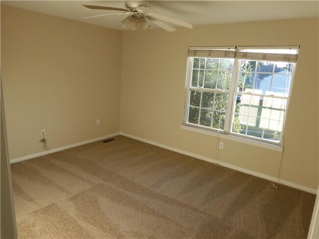 Building Photo - 1201 Catletts Ct