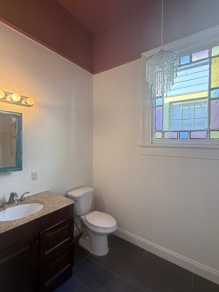 Bathroom - 440 S Rendon St