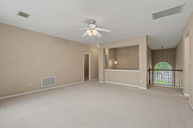 Building Photo - 9013 Sautelle Ln