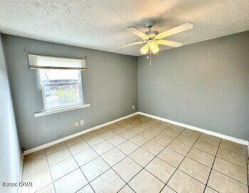 Building Photo - 2509 W 10th St