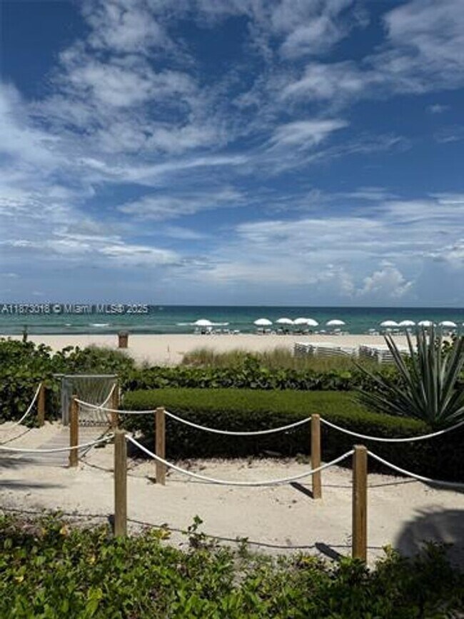 Building Photo - 18201 Collins Ave