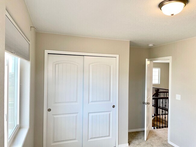 Building Photo - Built in 2021- Stunning 5 Bedroom 4 bath H...