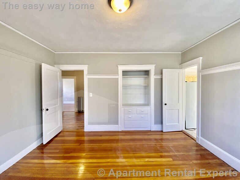 Building Photo - 36 North Beacon St