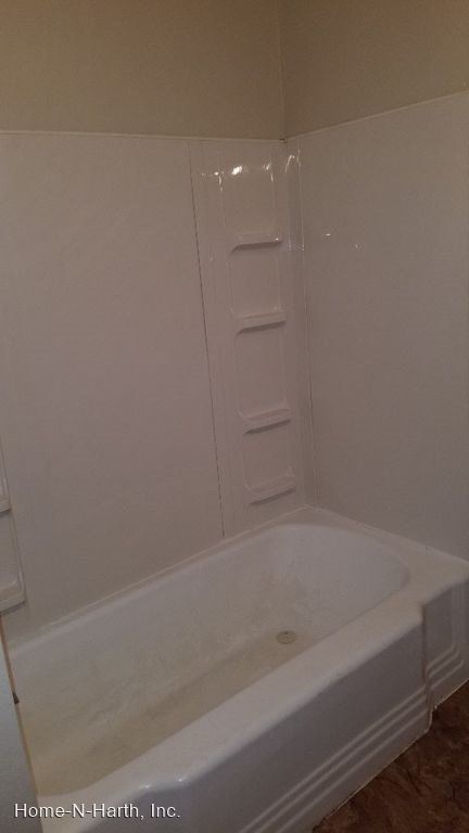 Building Photo - 6 br, 3 bath House - 5222 E Orme