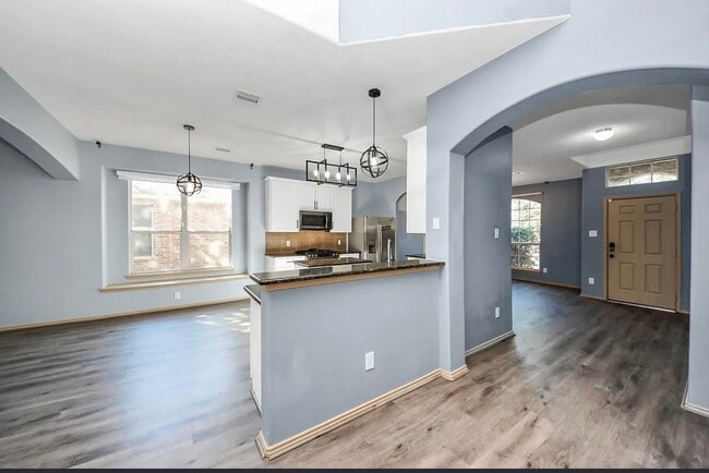 Building Photo - 7946 Atwood Hills Ln