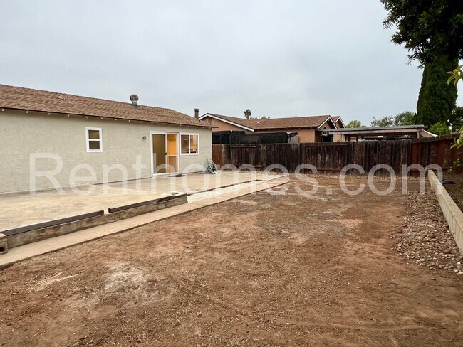 Building Photo - 10455 Glenellen Ave