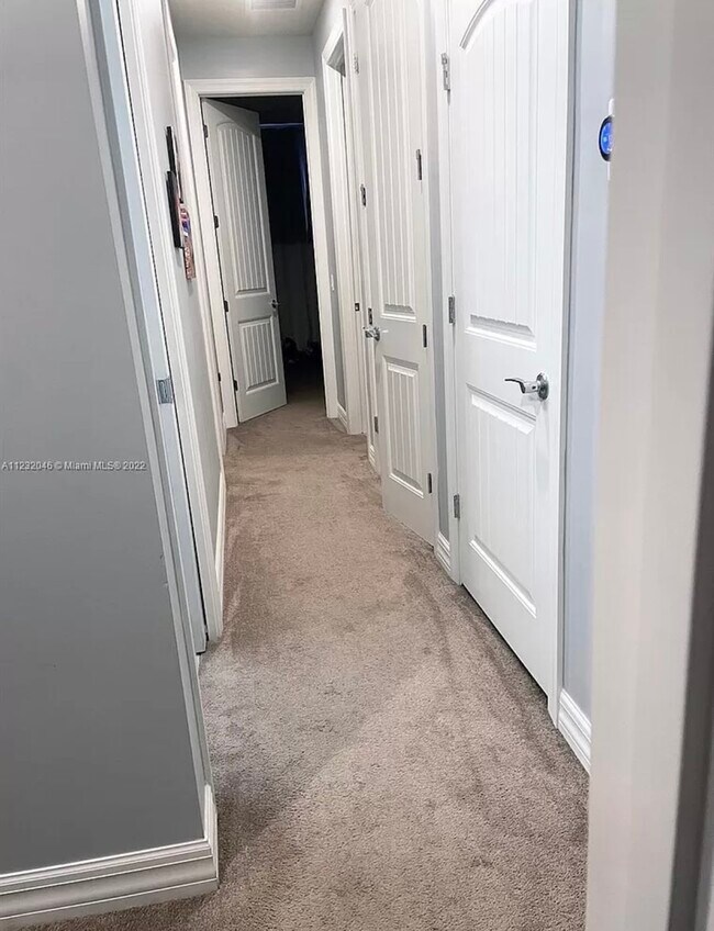 Building Photo - 4689 Eventing St