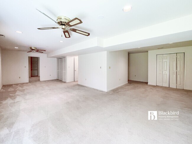 Building Photo - 15412 Overlea Ct