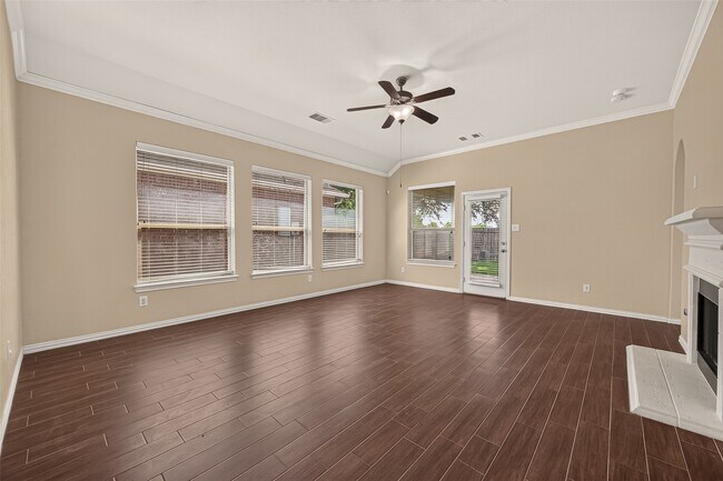 Building Photo - 12107 Redbud Brook Trail
