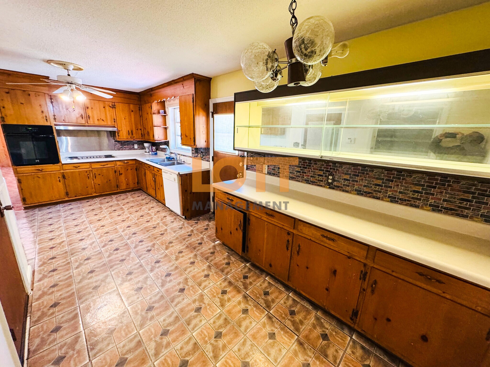 Building Photo - 214 Hunts Bridge Rd