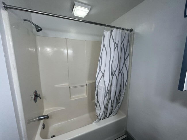 Building Photo - 4123 Buell Dr