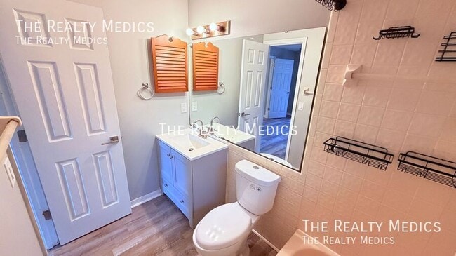 Building Photo - 7909 Richwood Dr